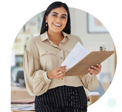 iStock-woman with clipboard 2 CUTOUT-01